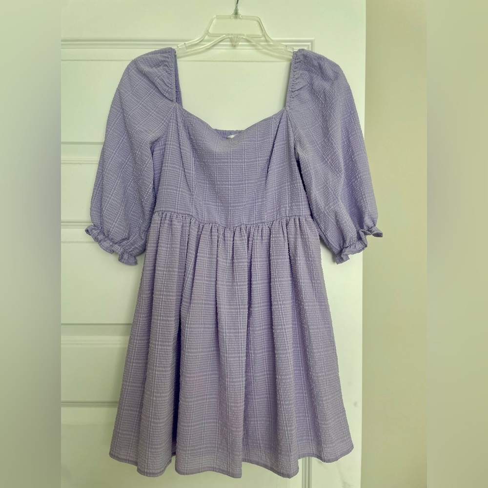 Lavender mini spring sundress 
Size 3